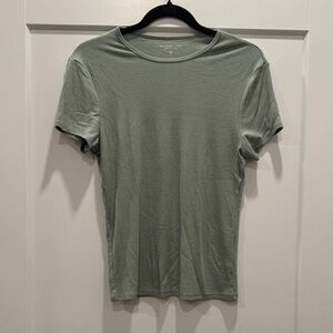 Abercrombie and fitch essentials tee sage green microribbed